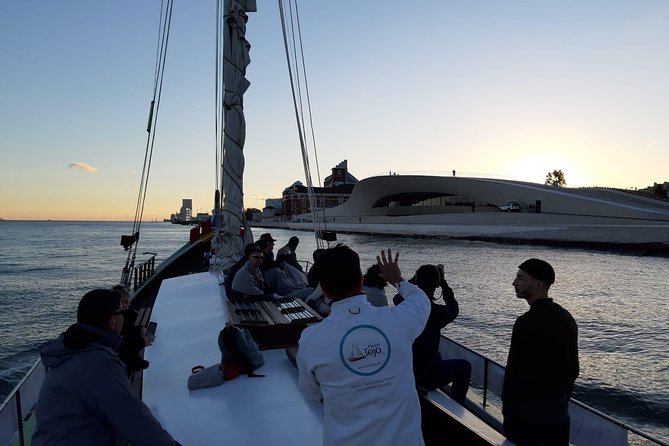 2-Hour Lisbon Traditional Boats Sunset Cruise with White Wine - Belém’s monuments at the turning point