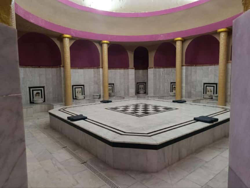 Alanya: Legendary Turkish Bath with Wine and Fruit Plate - Wine, fruit, and a pause in the lounge