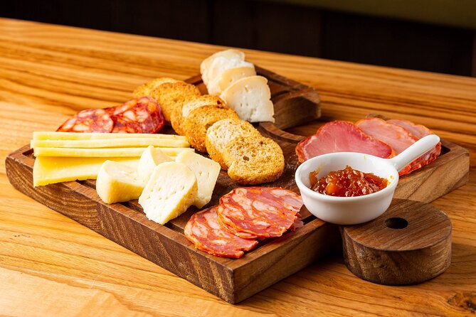 Albufeira Food Experience: Land & Sea Tapas w/ Wines - Pica-pau, pork, and chicken fill out the land tapas