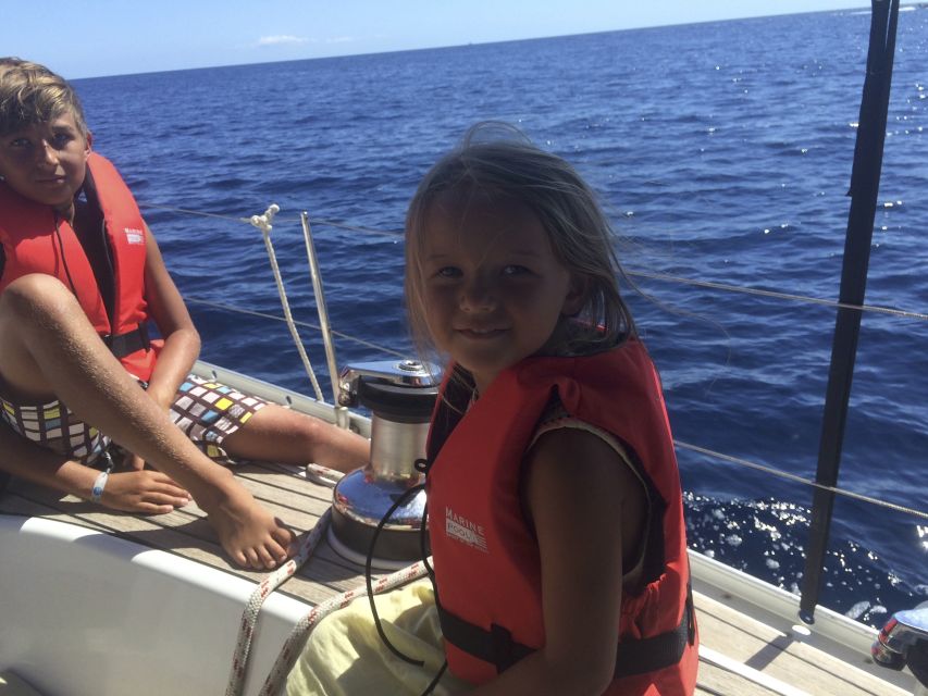 Alcudia: Sailing Yacht Excursion with Wine & Tapas - How the weather changes the experience