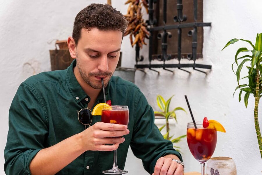 Alcudia: Self-Guided Gourmet Tapas and Wine Tour - Alcudia Old Town adds more than scenery
