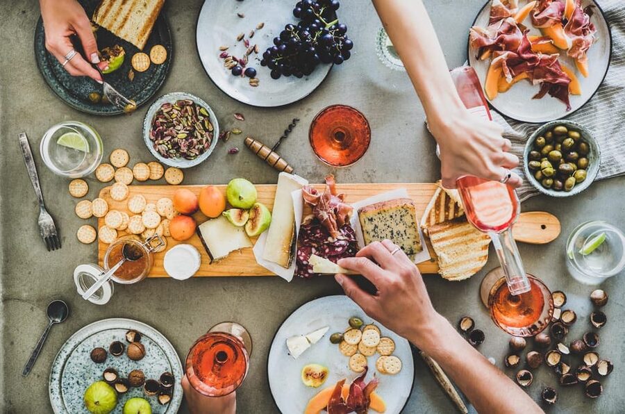 Alicante: Food Walking Tour with Wine Tasting and Tapas - Should you book this Alicante food tour?