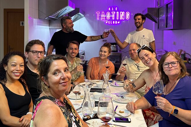 Alicante Wine Tasting and Tapas Club - What the evening feels like from start to finish