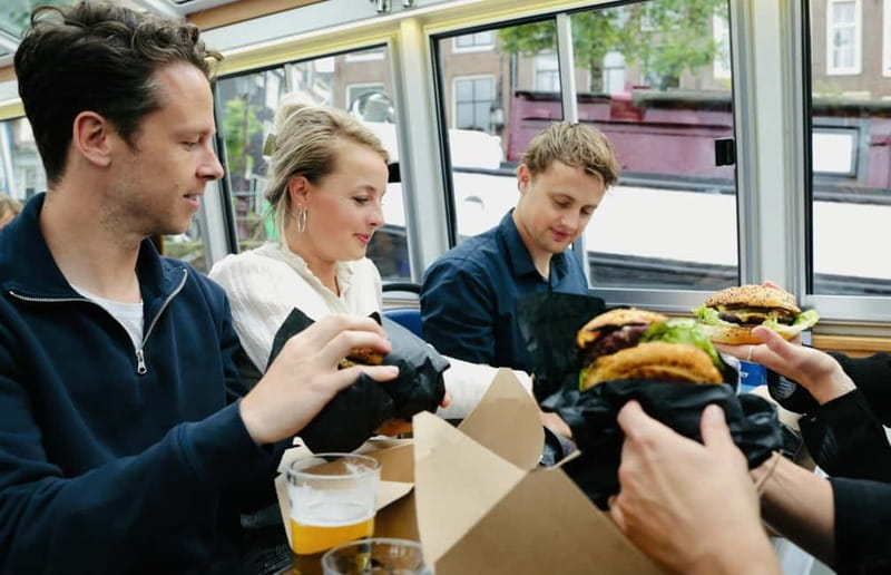 Amsterdam canal cruise with culinary burger or cheese & wine - Why the host matters on a short cruise