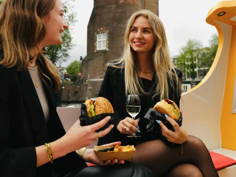 Amsterdam canal cruise with culinary burger or cheese & wine - Prinsengracht and the Nine Streets