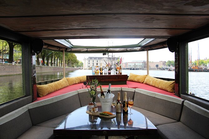 Amsterdam: Luxury Boat Cruise Unlimited Cocktails, Beers & Wines - Price, value, and who should book