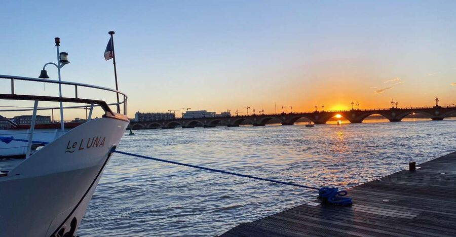 Aperitive guided cruise « Wine and Canelé » - Key points to know before booking