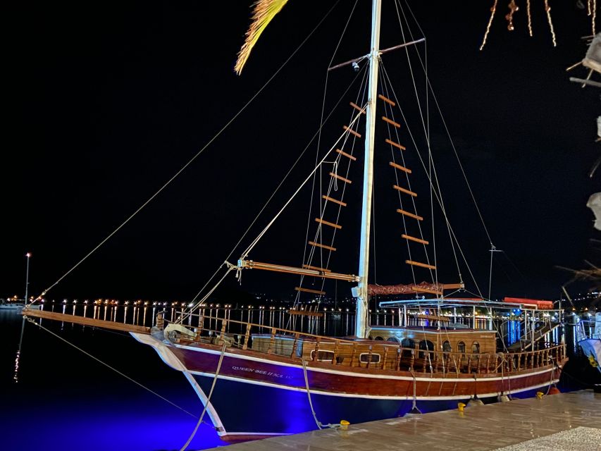 Argostoli: Sunset Cruise with Swim Stops, Dinner, and Wine - The crew sets the tone