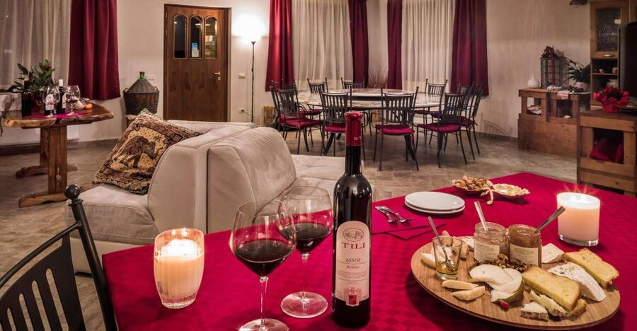 Assisi: Organic Wine and Cheese Tasting - Key points at a glance