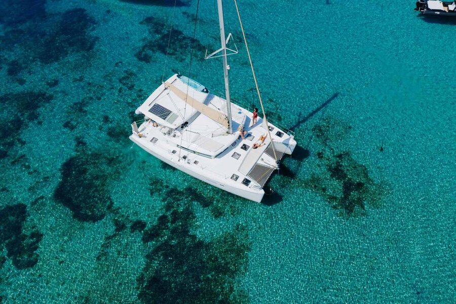 Athens: Catamaran Cruise with Fresh Lunch and Wine - Key points to know before booking