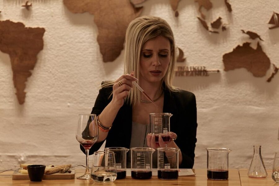 Athens: Create Your Own Wine-Workshop under the Acropolis - Learning What Each Grape Brings to the Blend