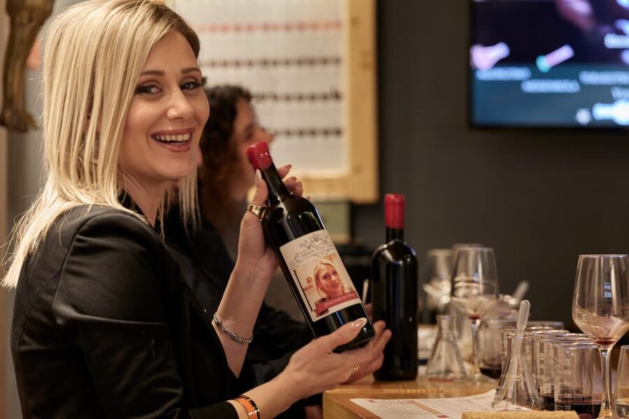Athens: Create Your Own Wine-Workshop under the Acropolis - Tasting Five Greek Wines Step by Step