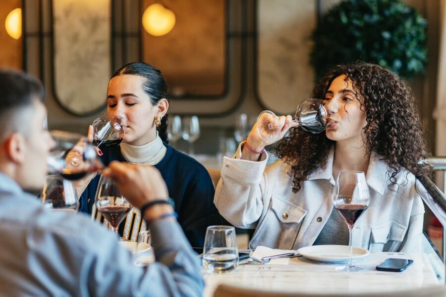 Athens: Wine Tasting with a Sommelier under the Acropolis - Why Greek wine makes this tasting worth your time