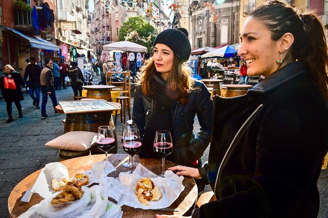 Authentic Naples Food Tour with 8+ Tastings of Pizza, Wine & More - The practical details that shape the afternoon