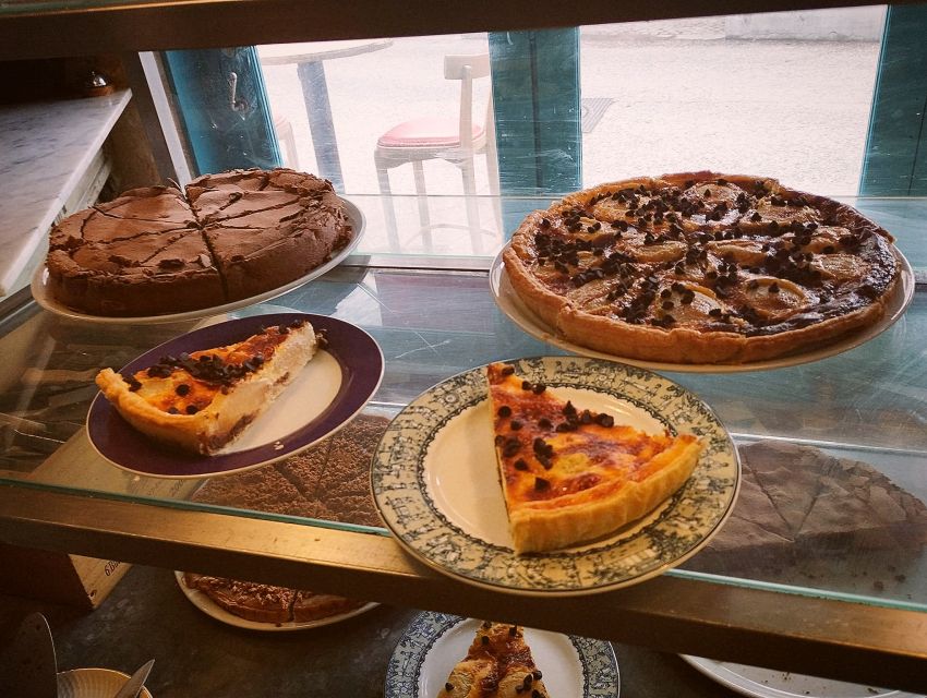 Avignon: Historic District Guided Food & Wine Walking Tour - Place des Corps Saints and the sweet finish