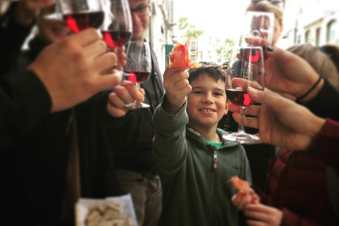 Award-Winning Original Lisbon Food Wine Tour: 19 Curated Tastings - Alfama and the final seated meal