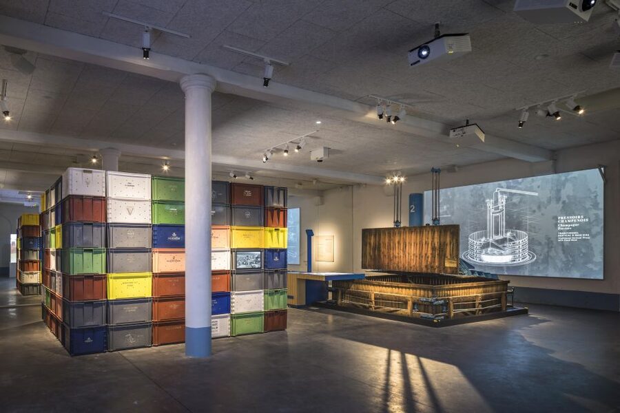 Aÿ-Champagne: Pressoria Champagne Museum with Tasting - A high-tech visit that still works for children