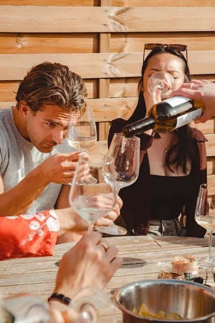 Barcelona: Fun & Unpretentious Rooftop Wine Tasting - Who should book this rooftop tasting