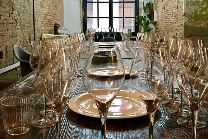 Barcelona Fun Wine Tasting with a Sommelier - Is the $51.13 price fair?