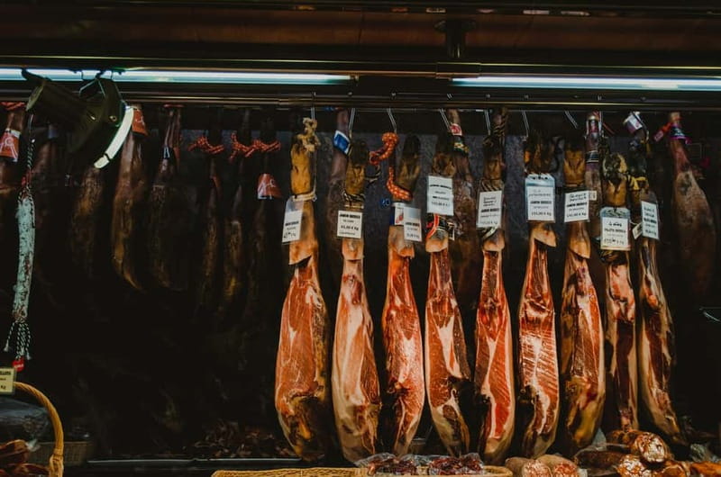 Barcelona: Markets Tour With Food and Wine Tasting Upgrade - Group Size, Guide Style, and Pace