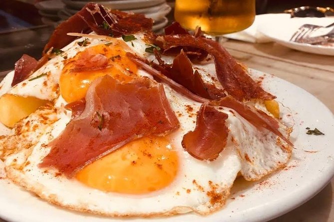 Barcelona Poble Sec Tapas & Wine Tour - Starting beside El Molino at 6:45 pm