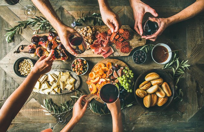 Barcelona Tapas & Wine Private Tour in Traditional Taverns - Why this tour works best as a Barcelona orientation