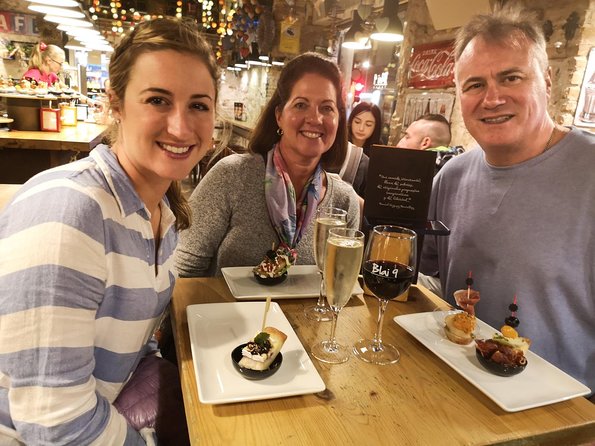 Barcelona Tapas & Wine Private Tour in Traditional Taverns - Private groups change the feel and the value