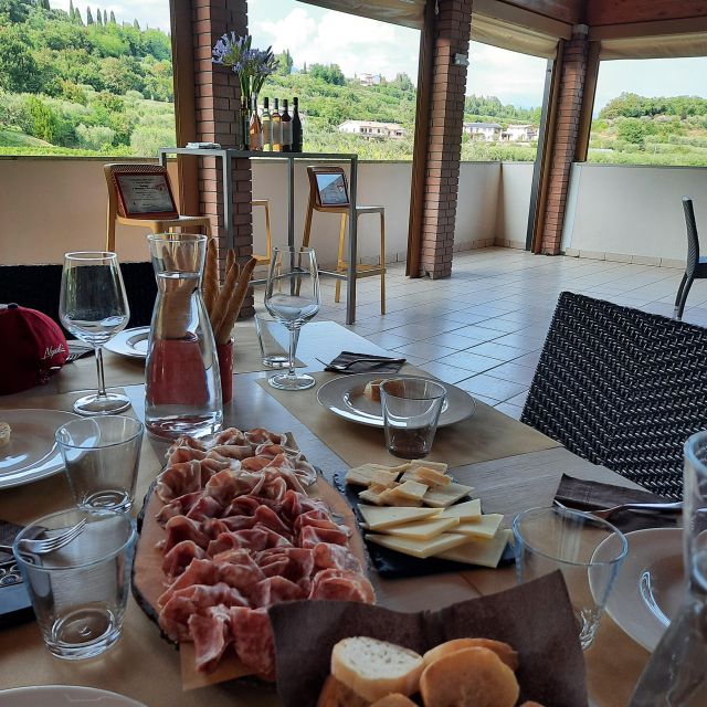 Bardolino: Vineyard Tour with Wine, Olive Oil & Food Tasting - Five wines and what you can expect to taste