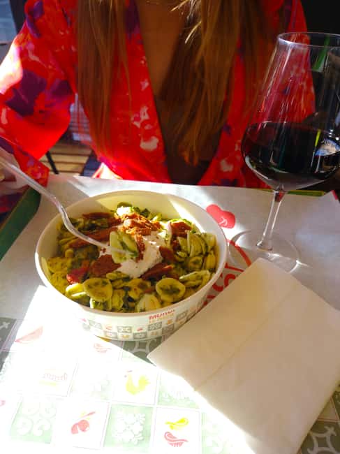 Bari: Street Food Walking Tour with Wine Tasting - The first secret stop: arriving hungry