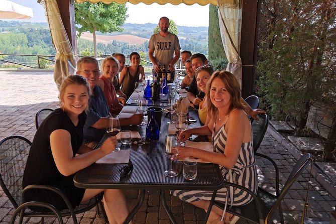 Barolo&Barbaresco Wine Experience with a local winemaker - Lunch in the Langhe