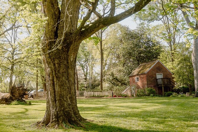Belle Meade Guided Mansion Tour with Complimentary Wine Tasting - Starting at the Belle Meade Visitor Center