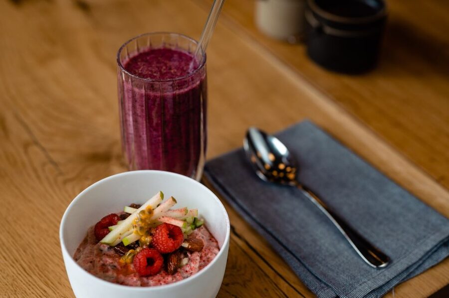 Berlin: Fine Dining Breakfast with Champagne in Schoneberg - Should you book Frühstück 3000?