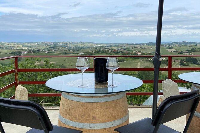"Between Langhe and Monferrato" - Wine Tasting and Cellar Visit - Key points at a glance