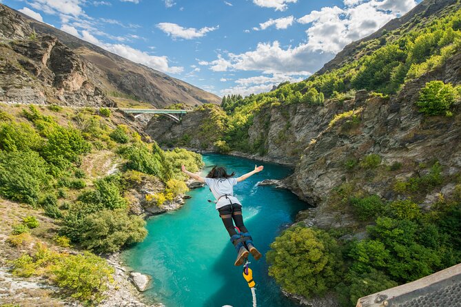 Bike & Wine Tour: Arrowtown to Valley of the Vines - How much riding comes before the wine