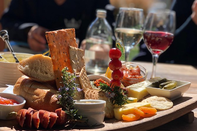Bike & Wine Tour: Arrowtown to Valley of the Vines - The 4:00 pm pickup and return to Queenstown