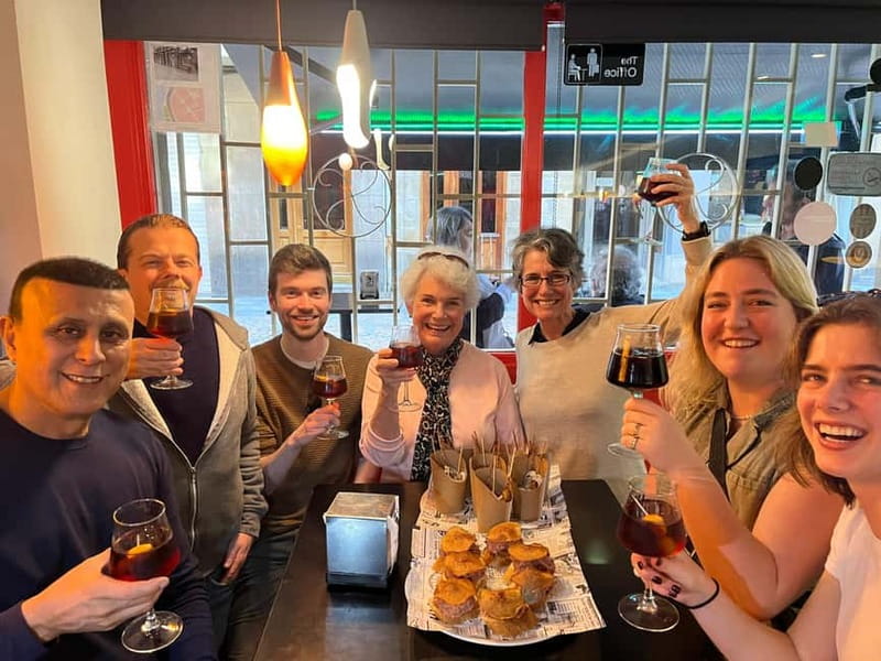 Bilbao: Basque Food Tour and Wine Tasting with Guide - Why the guide matters so much