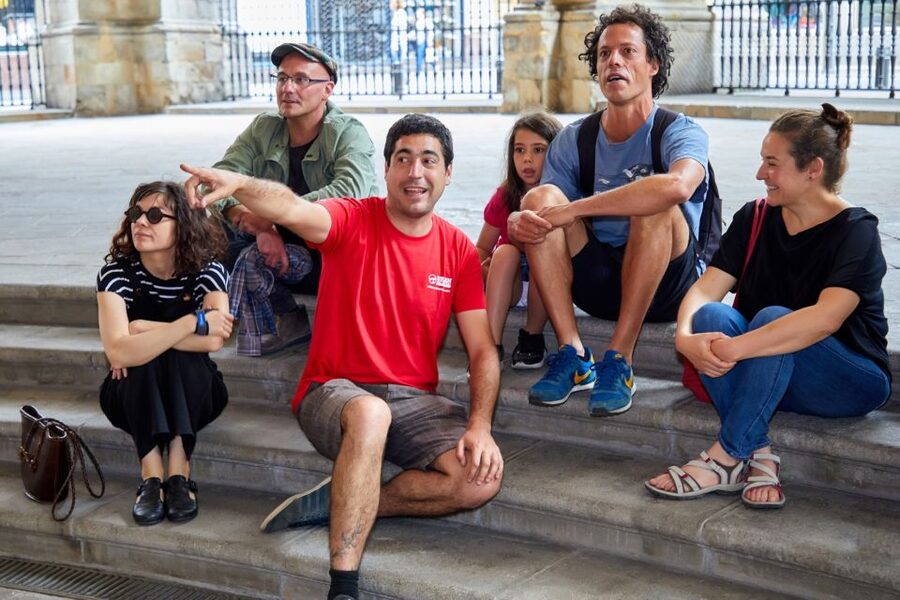 Bilbao: Exclusive Food & Wine Tasting Tour with Local Guide - History, architecture, football, and Basque identity