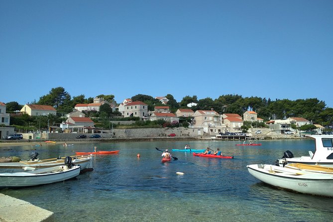 Bits of History - Half day kayak Tour with Wine delight - Paddling out from Lumbarda