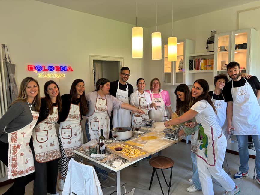 Bologna: 3 Pastas, Tiramisu and Unlimited Wine Tasting - Three pastas, three techniques, and plenty of flour