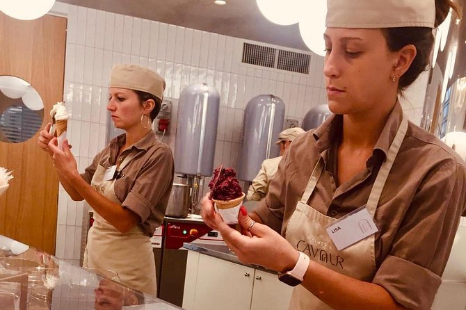 Bologna Food & Wine tour with a local Chef - Timing, group size, and the importance of arriving early