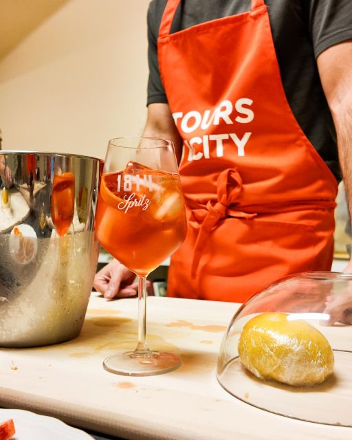 Bologna: Pasta Cooking Class, Ragu, Spritz, Wine & Gelato - Rolling pasta the old-fashioned way