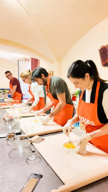 Bologna: Pasta Cooking Class, Ragu, Spritz, Wine & Gelato - Coffee, amaro, and gelato with balsamic vinegar
