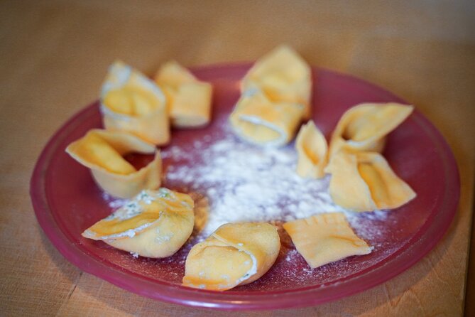 Bologna: Tagliatelle & Ragù Home Cooking Class with wine - What this Bologna pasta class is really about