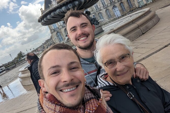 Bordeaux Food and Wine Tour : Authentic Artisanal Flavors - Finishing at Place de la Bourse