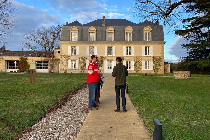 Bordeaux : Full Day Wine Tastings & Gourmet Lunch - A traditional three-course lunch in the middle of the day