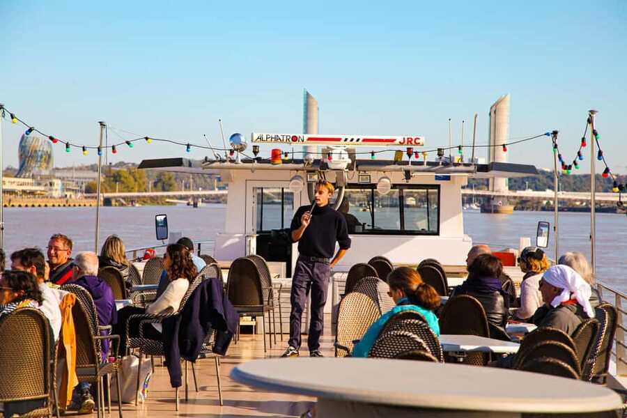 Bordeaux: Guided Wine and Canelé Discovery Cruise - Is $22 a fair price?