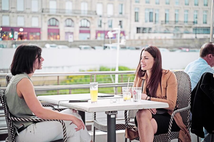 Bordeaux: Guided Wine and Canelé Discovery Cruise - From Pont de Pierre to Place de la Bourse