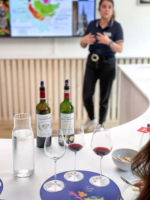 Bordeaux: Introduction to Bordeaux Wines Tasting Workshop - A guide-led class with room for questions