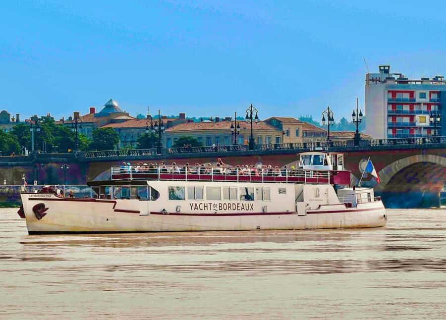 Bordeaux: River Garonne Cruise with Glass of Wine and Canelé - Key points to know before you go