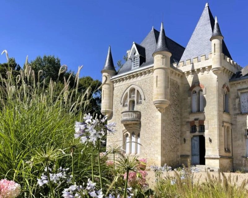 Bordeaux: St-Emilion Vineyards e-Bike Tour with Wine & Lunch - St-Emilion village at the end of the day